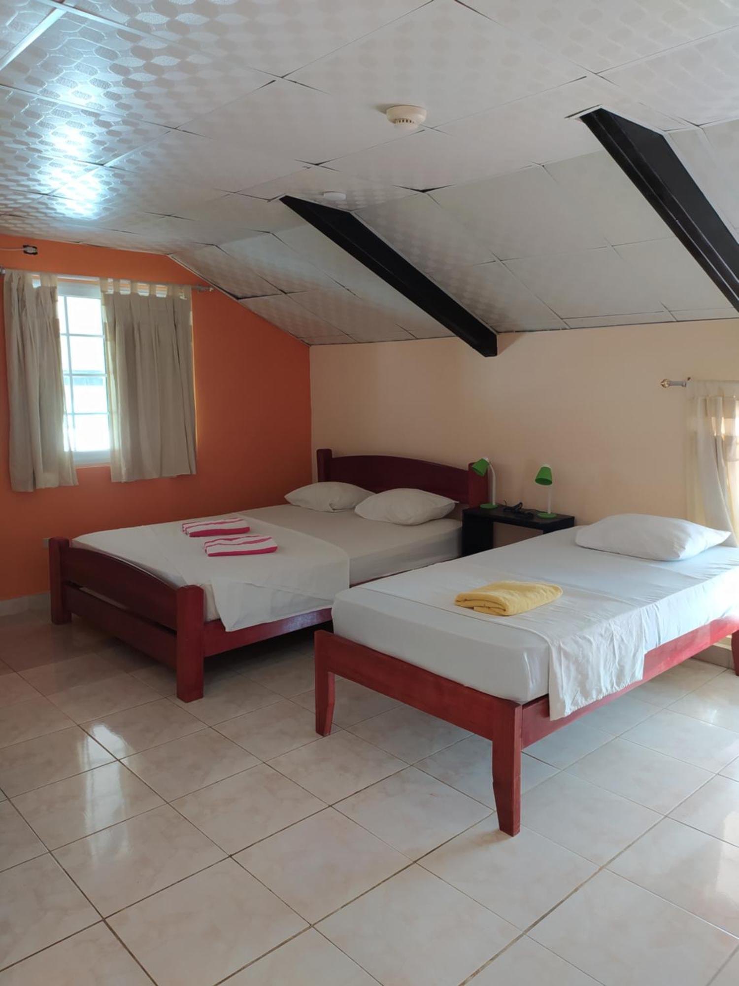 Sun Havens Apartments & Suites Bocas del Toro Exterior foto